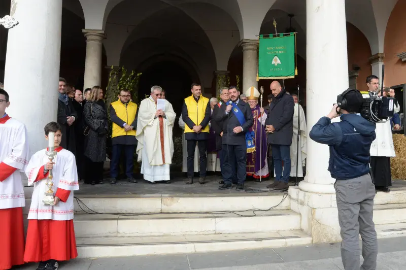 In piazza con noi a Lonato