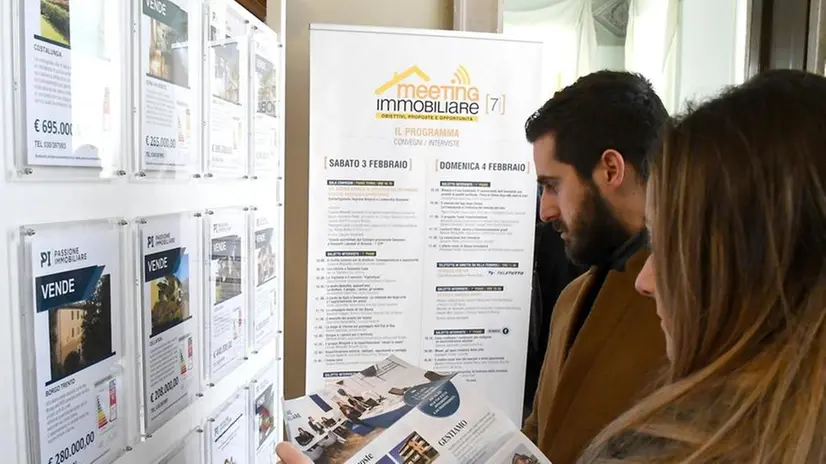 Visitatori al Meeting Immobiliare dello scorso anno - © www.giornaledibrescia.it