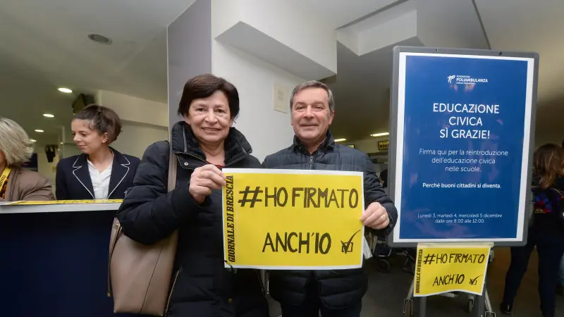 La raccolta firme in Poliambulanza