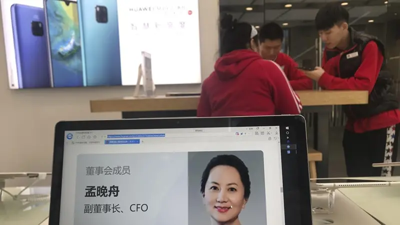 Un profilo di Meng Wanzhou su un computer Huawei - Foto Ansa/Ap Ng Han Guan