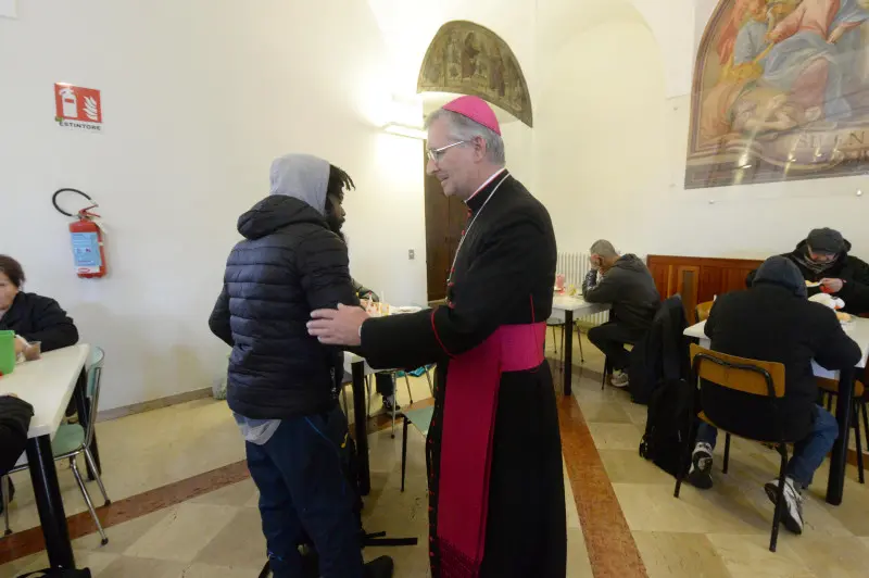 Il pranzo di Natale alla Mensa Menni