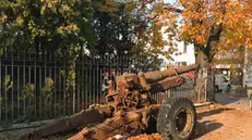Il cannone della Seconda guerra mondiale in via Fura - Foto Reporter Favretto © www.giornaledibrescia.it