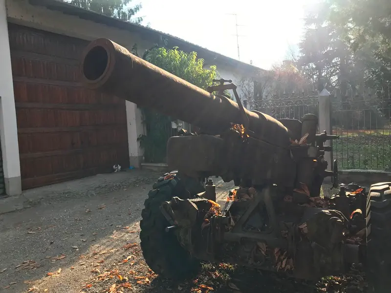 Il cannone della Seconda guerra mondiale in via Fura