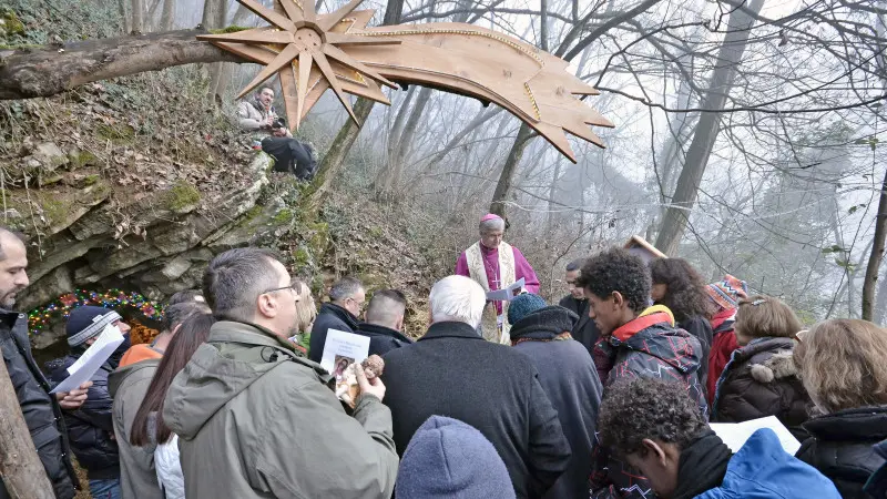 Il presepe dei Gnari dè Mompià inaugurato dopo l'azione dei vandali