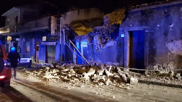 I danni del terremoto di Catania