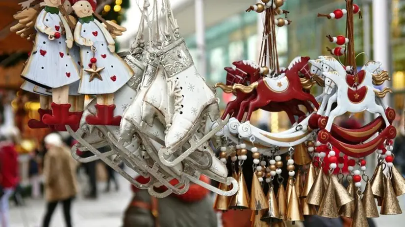 I mercatini natalizi sono la meta perfetta per i turisti - Foto © www.turismovallecamonica.it