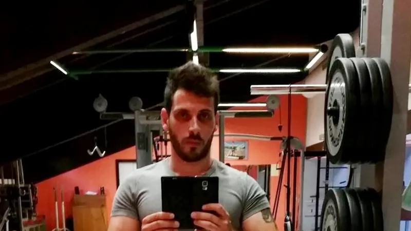 Alessandro Pighetti, 31 anni, originario di Chiari: ucciso dal marito della moglie - Foto tratta da Facebook - © www.giornaledibrescia.it