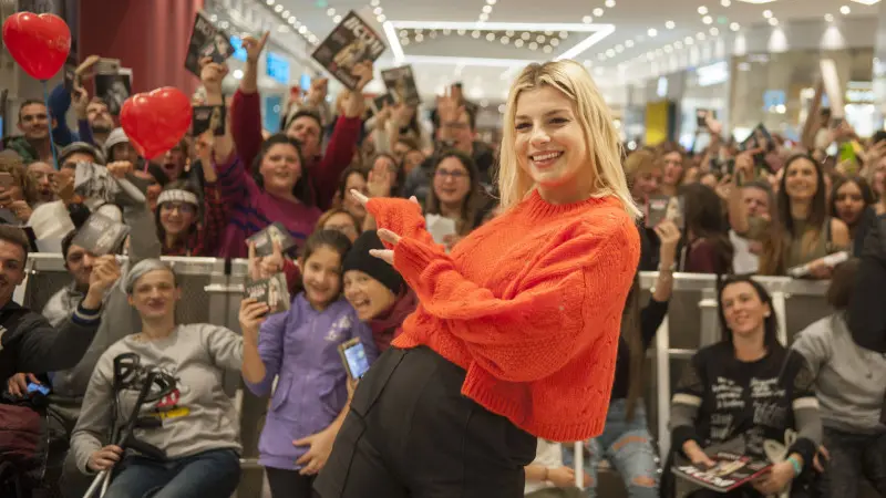 Emma Marrone all'Elnos