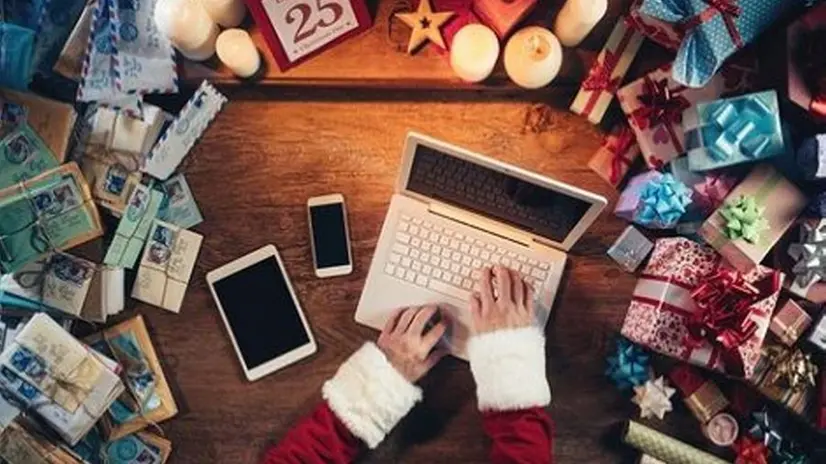 Babbo Natale porta anche posti di lavoro