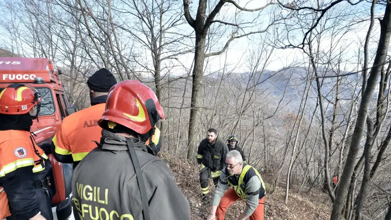Polaveno, fiamme nei boschi di Santa Maria del Giogo