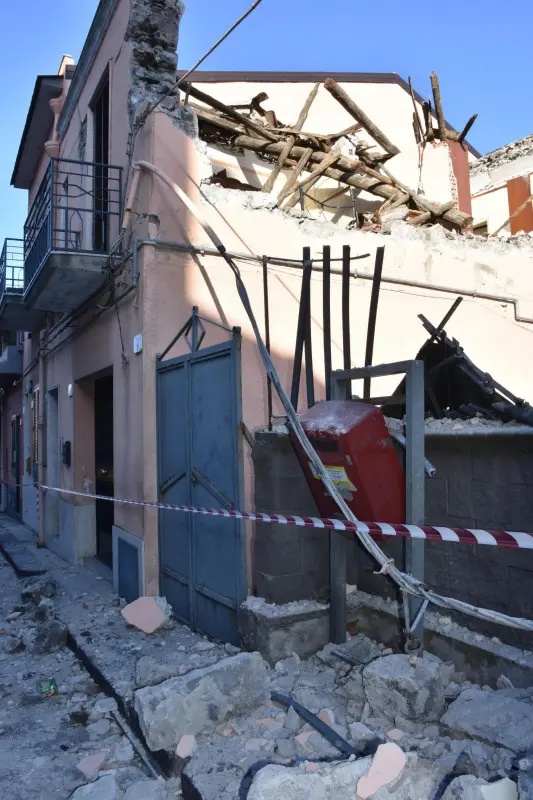 Sisma a Catania, danni e feriti