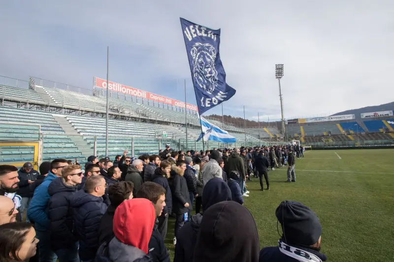 In 250 per incitare la squadra alla vigilia di Brescia-Benevento