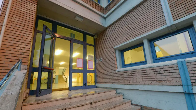 La primaria Ugolini in via Repubblica Argentina