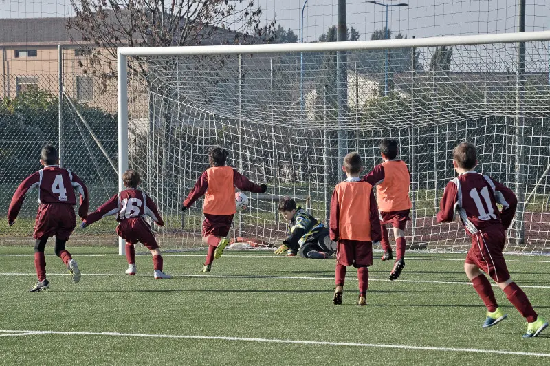 Badia, inaugurato il campo in sintetico