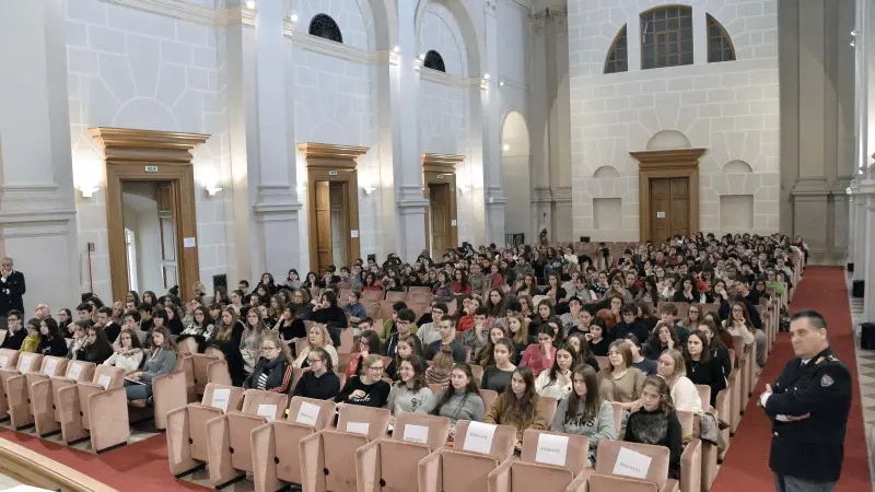 L'incontro con i ragazzi dell'Arnaldo in San Barnaba