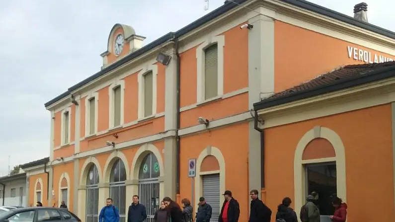Brescia-Cremona, disagi lungo la linea: soppressi 4 collegamenti