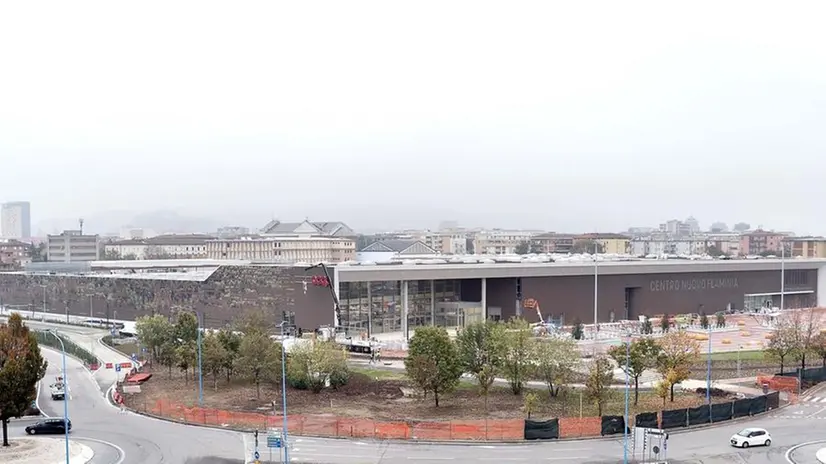 Il centro commerciale. Ultimi lavori per il Nuovo Flaminia, aperto dal 14 novembre // FOTO PUTELLI NEG