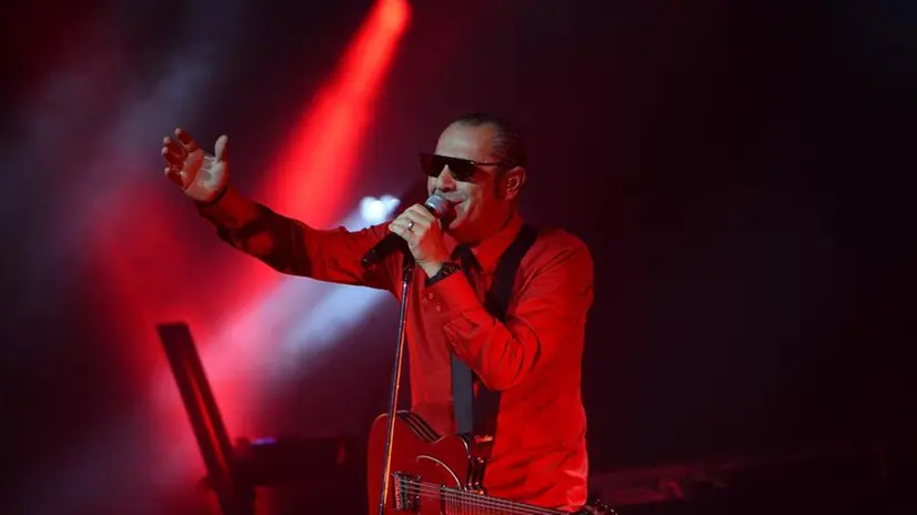 Luca Carboni in concerto al Gran Teatro Morato