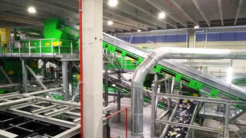A2A, inaugurato il nuovo impianto per il trattamento della plastica
