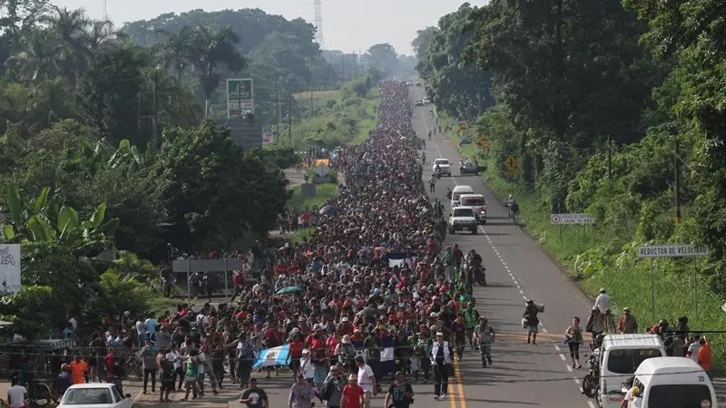 La carovana di migranti in cammino verso gli Usa