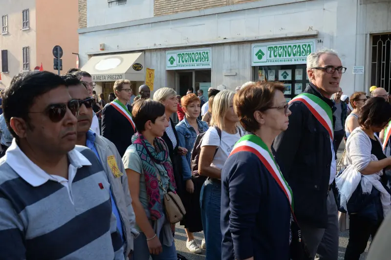 Restiamo Umani, 1.500 persone alla marcia