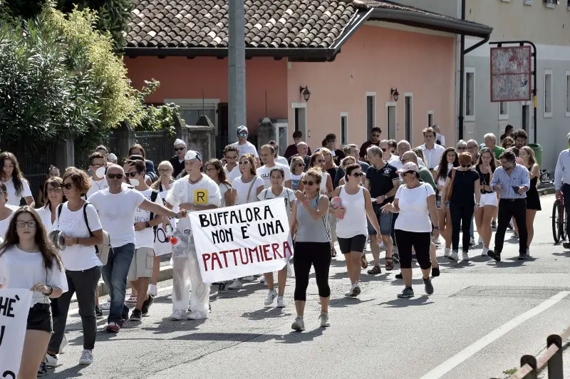 La protesta contro la discarica