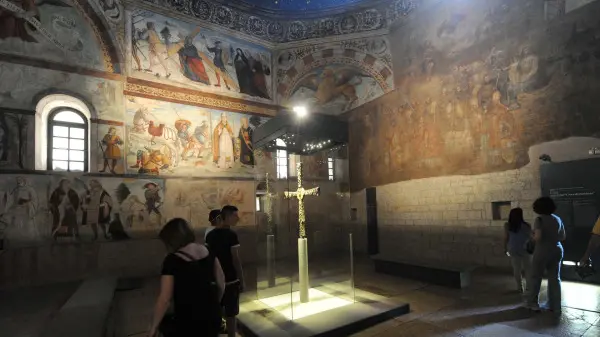 La Croce di re Desiderio in Santa Maria in Solario - Foto © www.giornaledibrescia.it