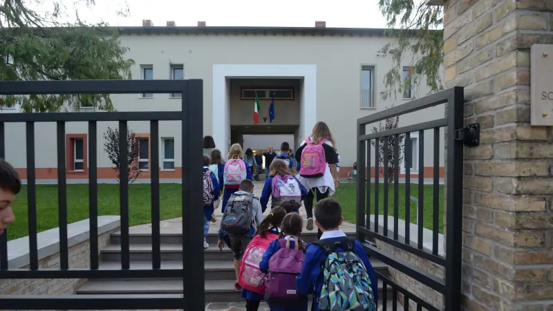 Gualdo, il primo giorno di scuola