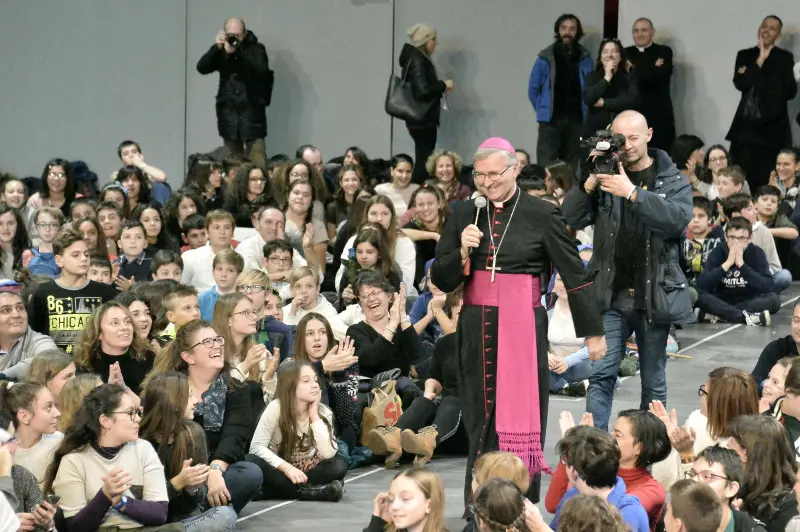 Start up della fede, festa con il Vescovo per mille ragazzi al Gran Morato