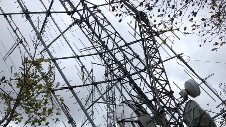 I tralicci danneggiati dal vento