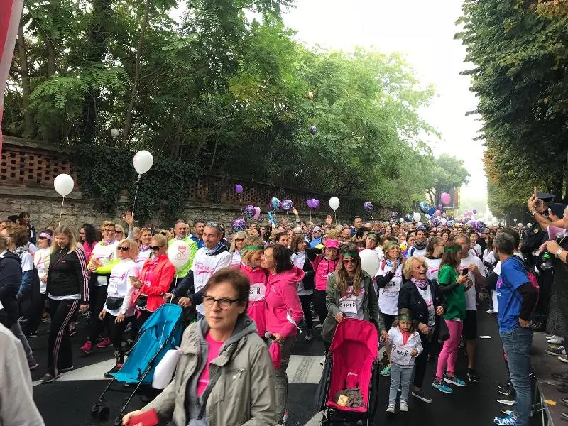 Race for the cure al via: in 9.000 ai blocchi di partenza