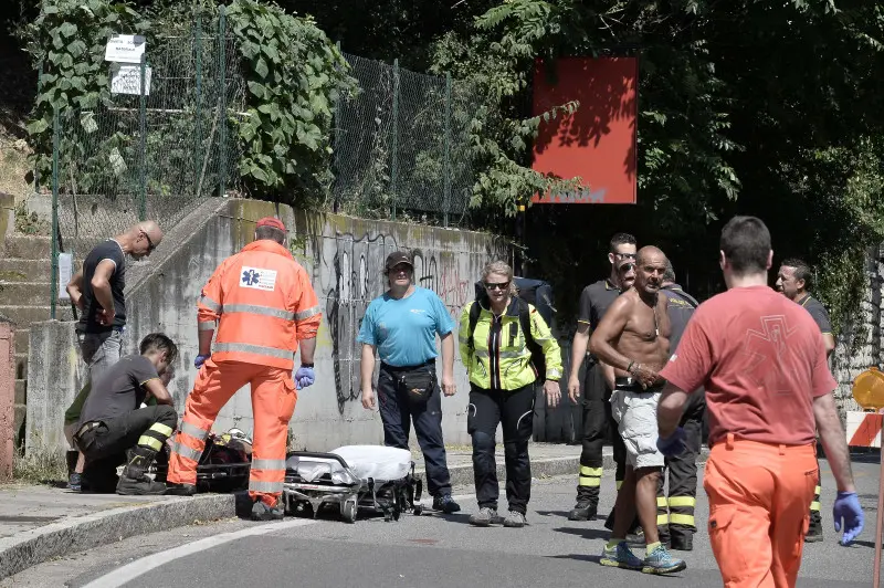 I soccorsi in via Sant'Orsola, a Caionvico