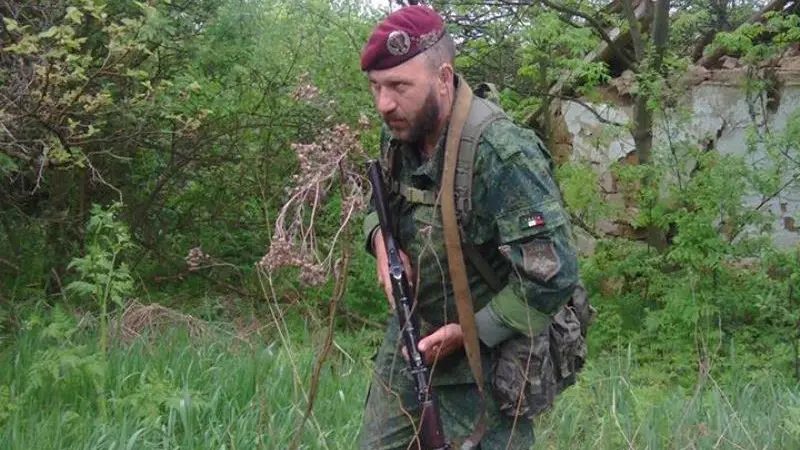 Massimiliano Cavalleri sul fronte della guerra del Donbass