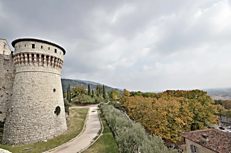 La città si veste d'Autunno -    Foto Pierre Putelli/Neg © www.giornaledibrescia.it