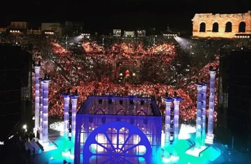 Arena di Verona, alla Notte di Andrea Bocelli 5 vvf bresciani