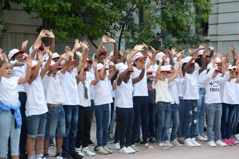 Primo giorno di scuola alla primaria Manzoni