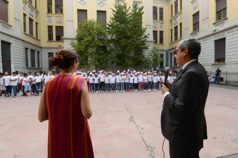 Primo giorno di scuola alla primaria Manzoni