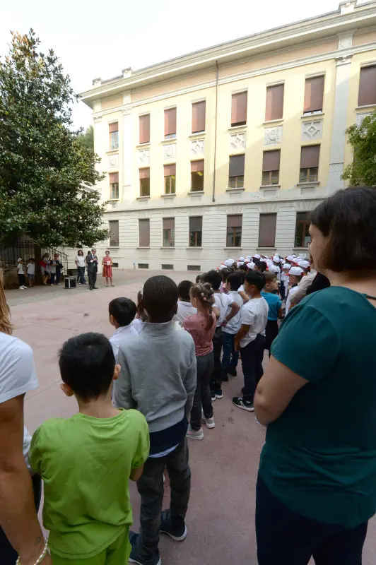 Primo giorno di scuola alla primaria Manzoni
