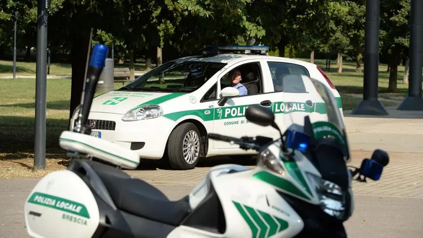 Sul posto è intervenuta la Polizia locale (foto d'archivio) - © www.giornaledibrescia.it