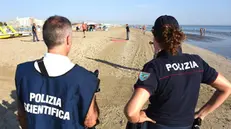 Agenti della Polizia di Rimini (archivio) - Foto Ansa © www.giornaledibrescia.it