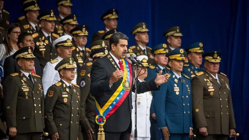 Nicolas Maduro durante la parata militare colpita dall'attentato - Foto Ansa Miguel Gutierrez © www.giornaledibrescia.it