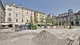 I lavori per la realizzazione del giardino in piazza
