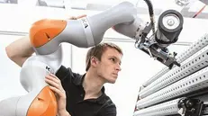 Automazione, digitalizzazione, analisi dei dati. Nuove  tecnologie entrano in fabbrica - © www.giornaledibrescia.it
