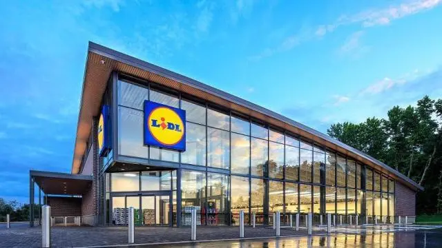 Un supermercato Lidl - Foto di archivio