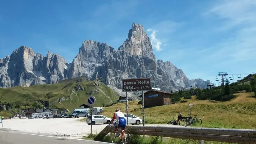 In bici verso la cima