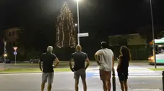 L'albero di Natale in via Schivardi