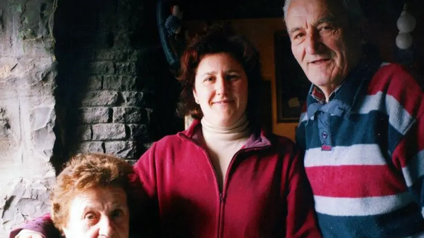 La famiglia. La mamma Giuseppina, la figlia Elena e il papà Bortolo