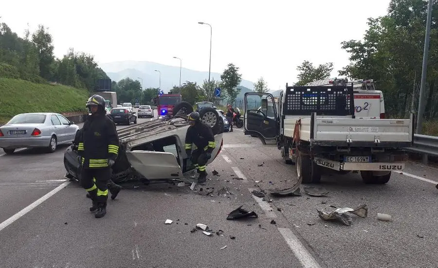 L'incidente a Barghe, 4 veicoli coinvolti
