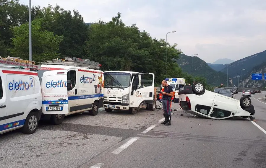 L'incidente a Barghe, 4 veicoli coinvolti