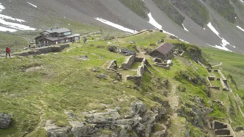 Uno degli itinerari porta al rifugio Bozzi